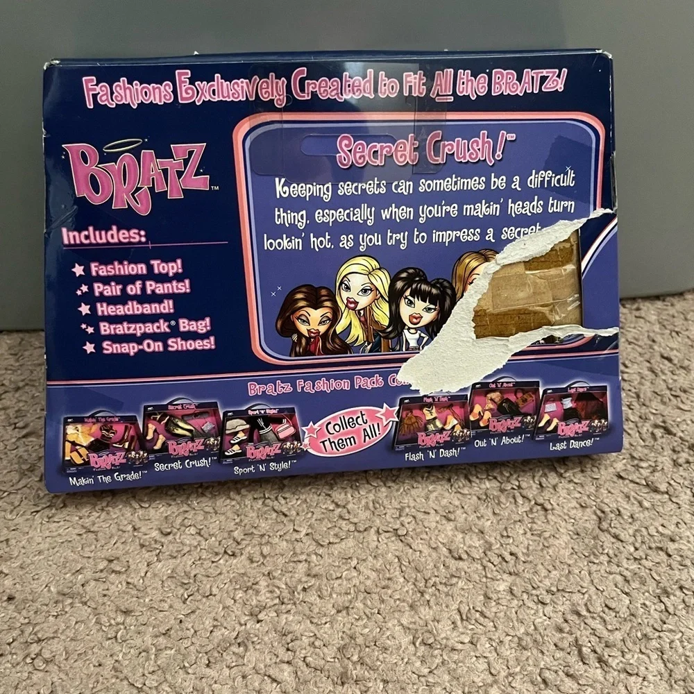 Bratz Secret Crush Fashion Pack Dana